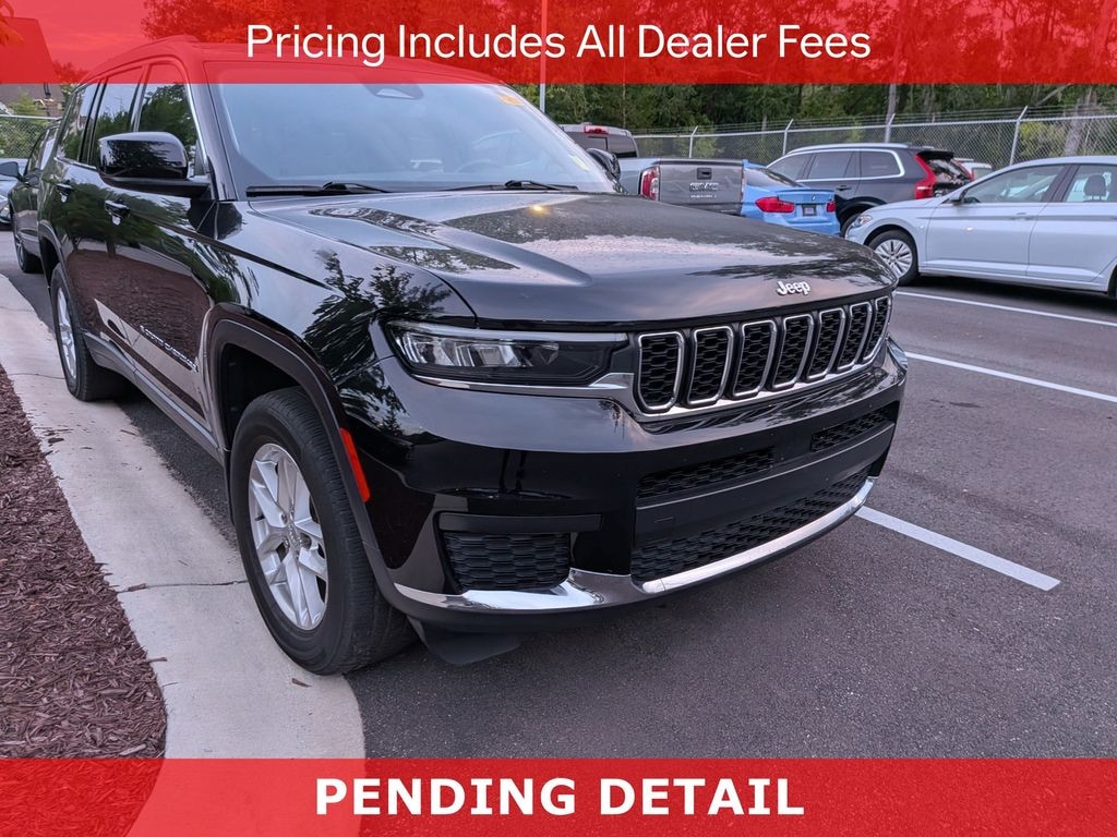 Used 2022 Jeep New Grand Cherokee Laredo SUV