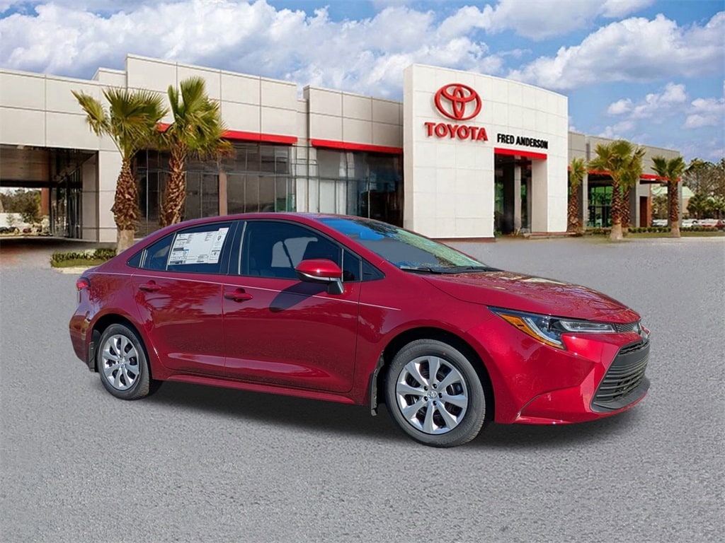 2026 Toyota Corolla LE's photo