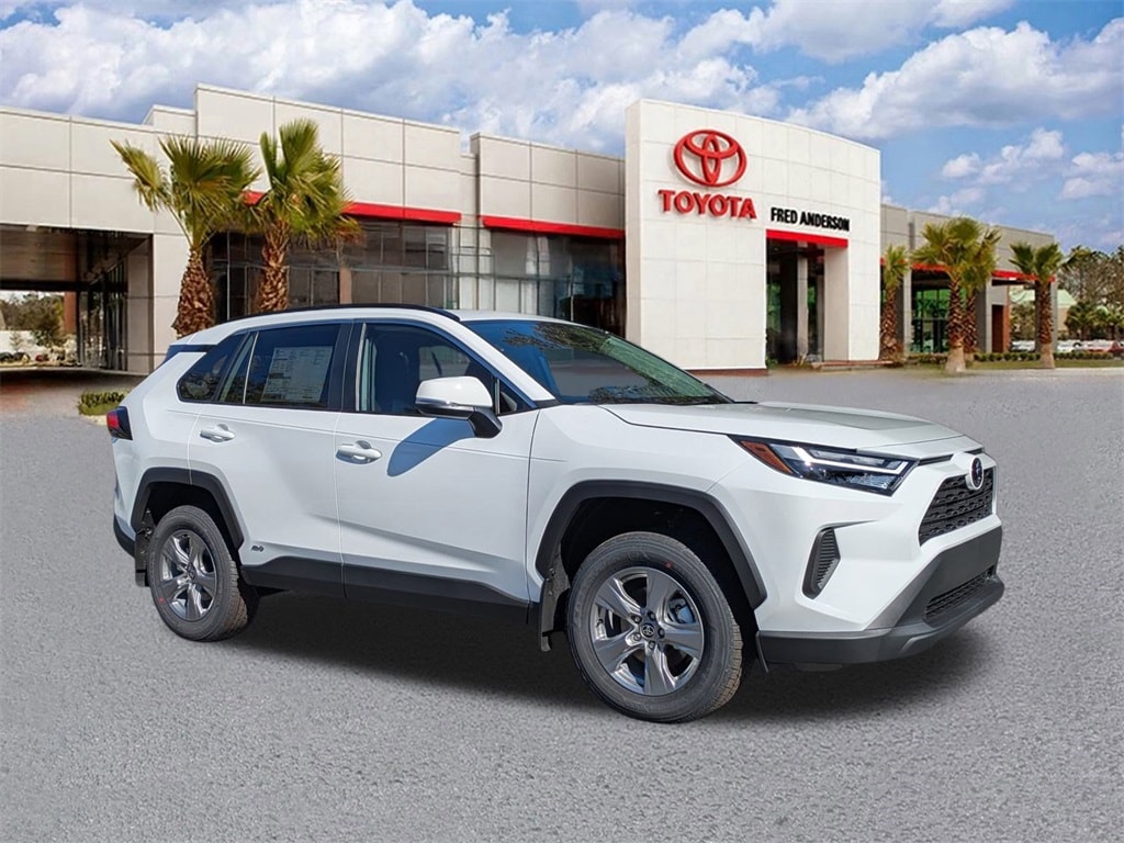 New 2025 Toyota RAV4 Hybrid XLE SUV