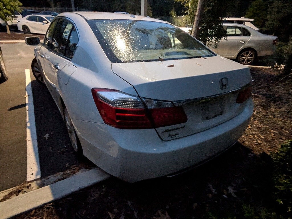 2015 Honda Accord EX-L photo 4
