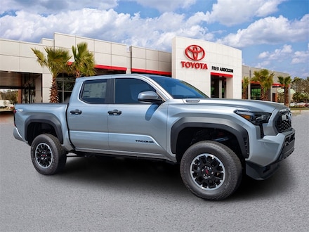 2025 Toyota Tacoma i-FORCE MAX TRD Off-Road i-FORCE MAX Truck Double Cab