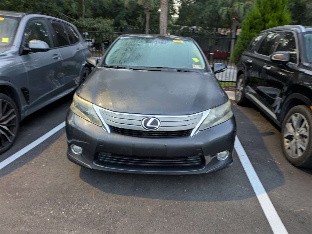 2011 Lexus HS 250h photo 2