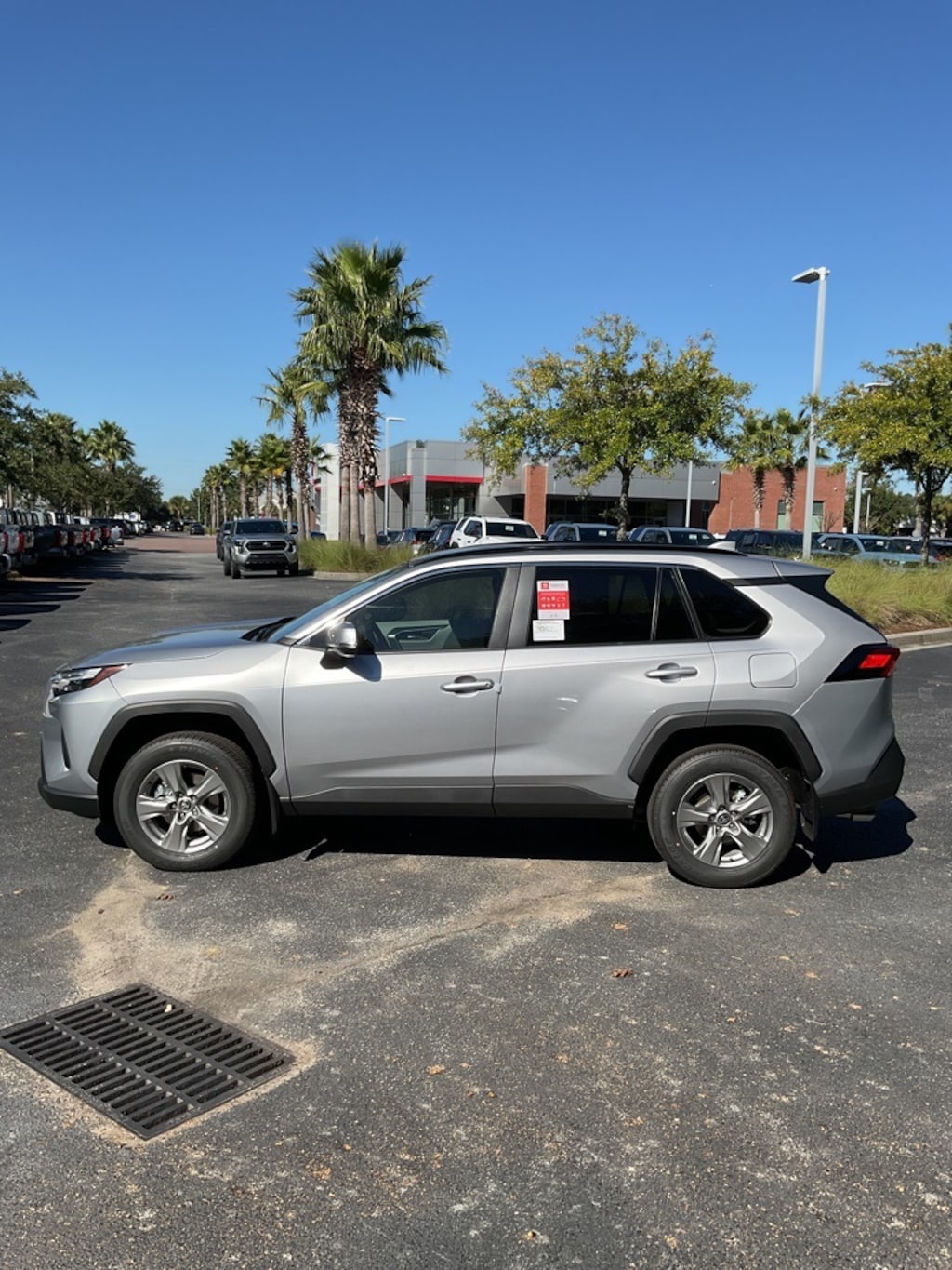 New 2025 Toyota RAV4 XLE SUV