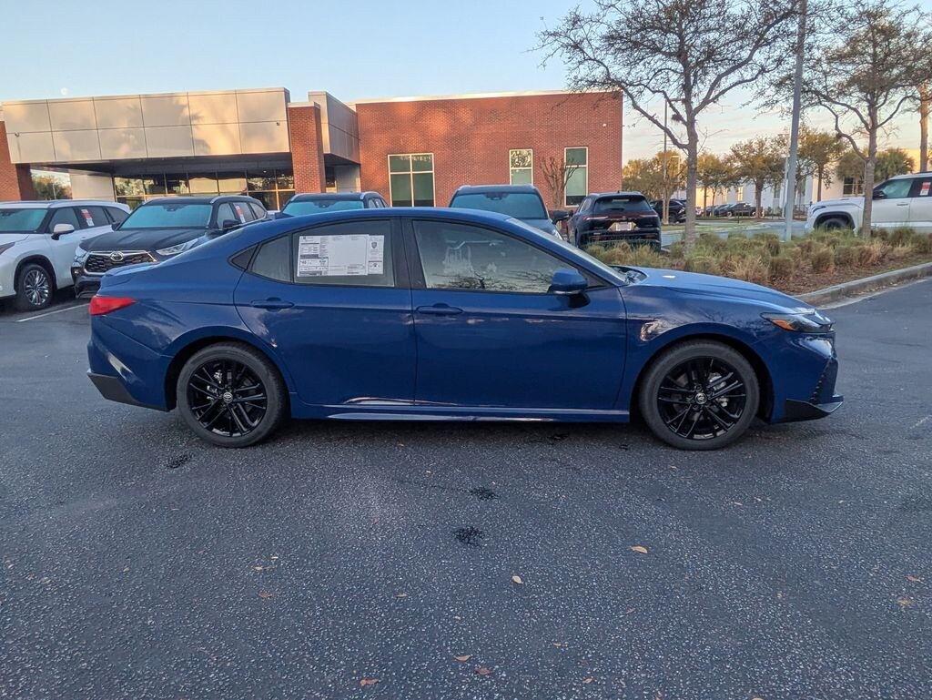 New 2026 Toyota Camry SE Sedan