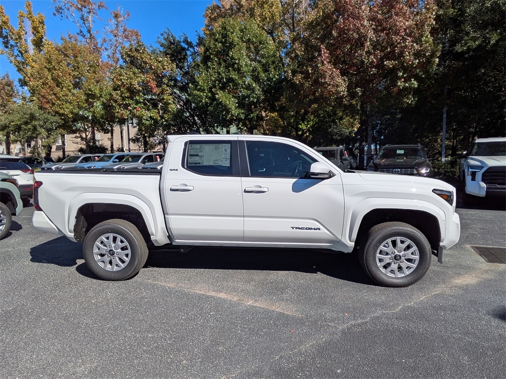 New 2025 Toyota Tacoma SR5 Truck Double Cab