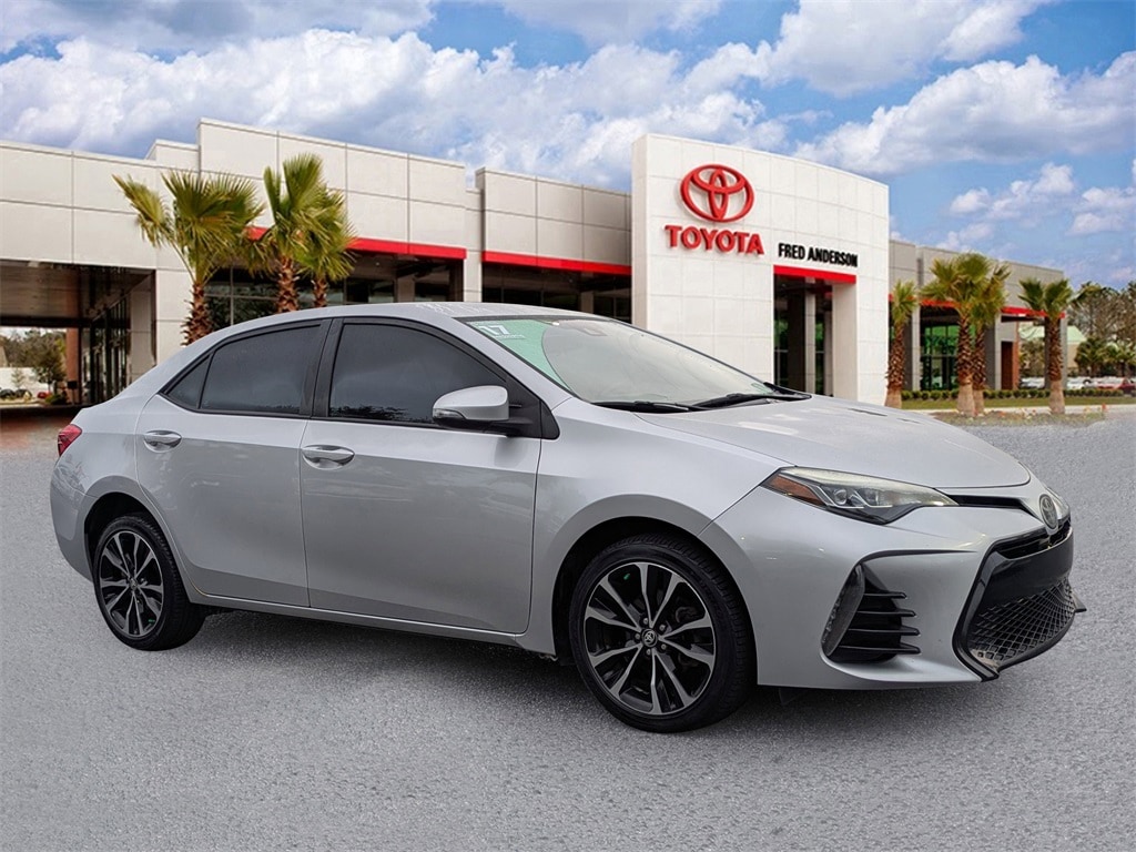 2017 Toyota Corolla Sedan 