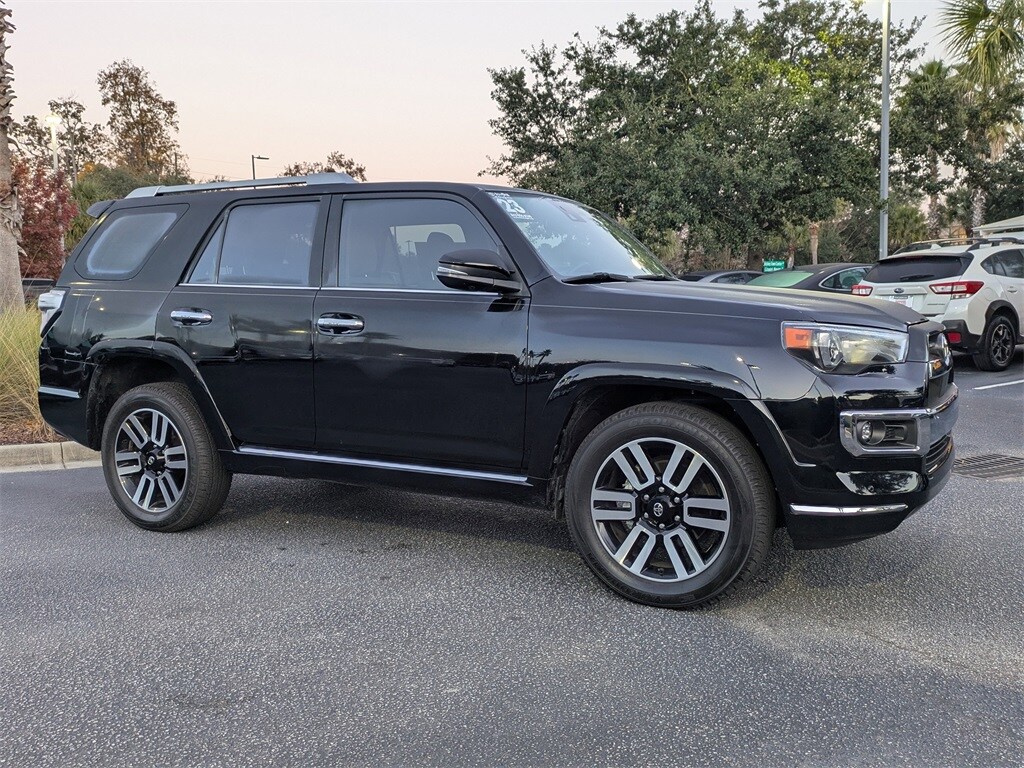 2023 Toyota 4Runner Limited photo 2