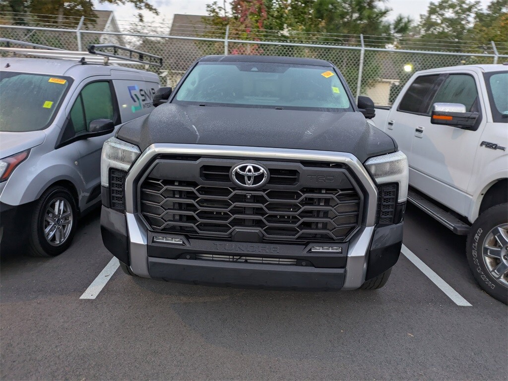 2022 Toyota Tundra Limited photo 2