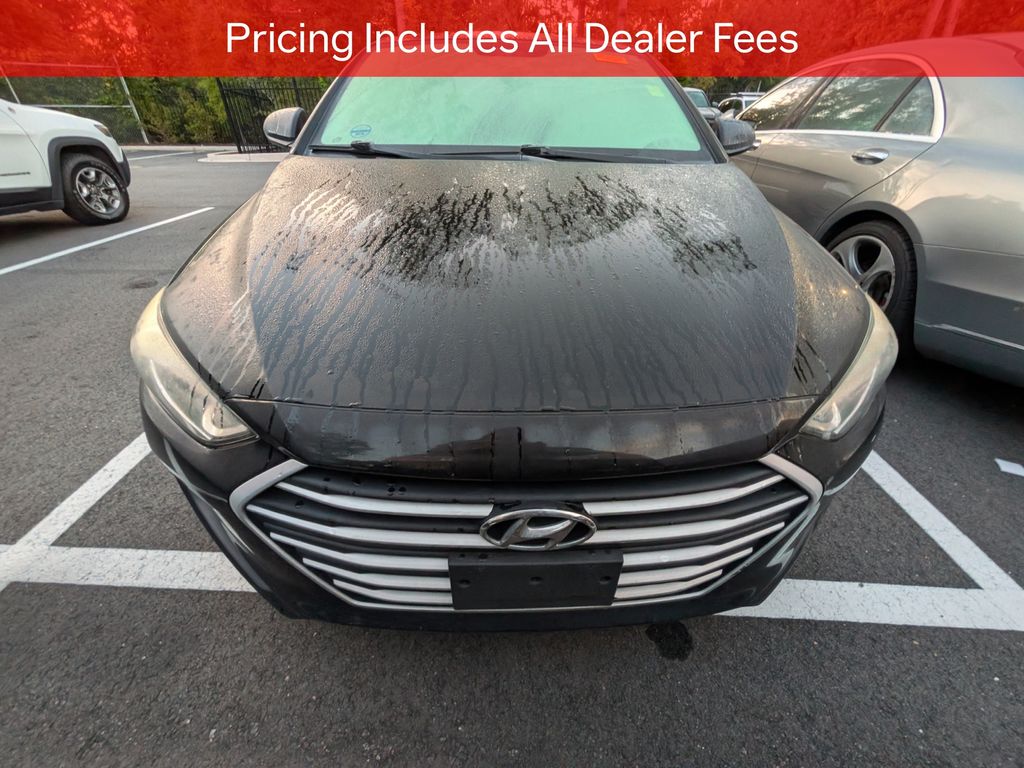 Used 2018 Hyundai Elantra SEL with VIN KMHD84LF1JU504287 for sale in Charleston, SC