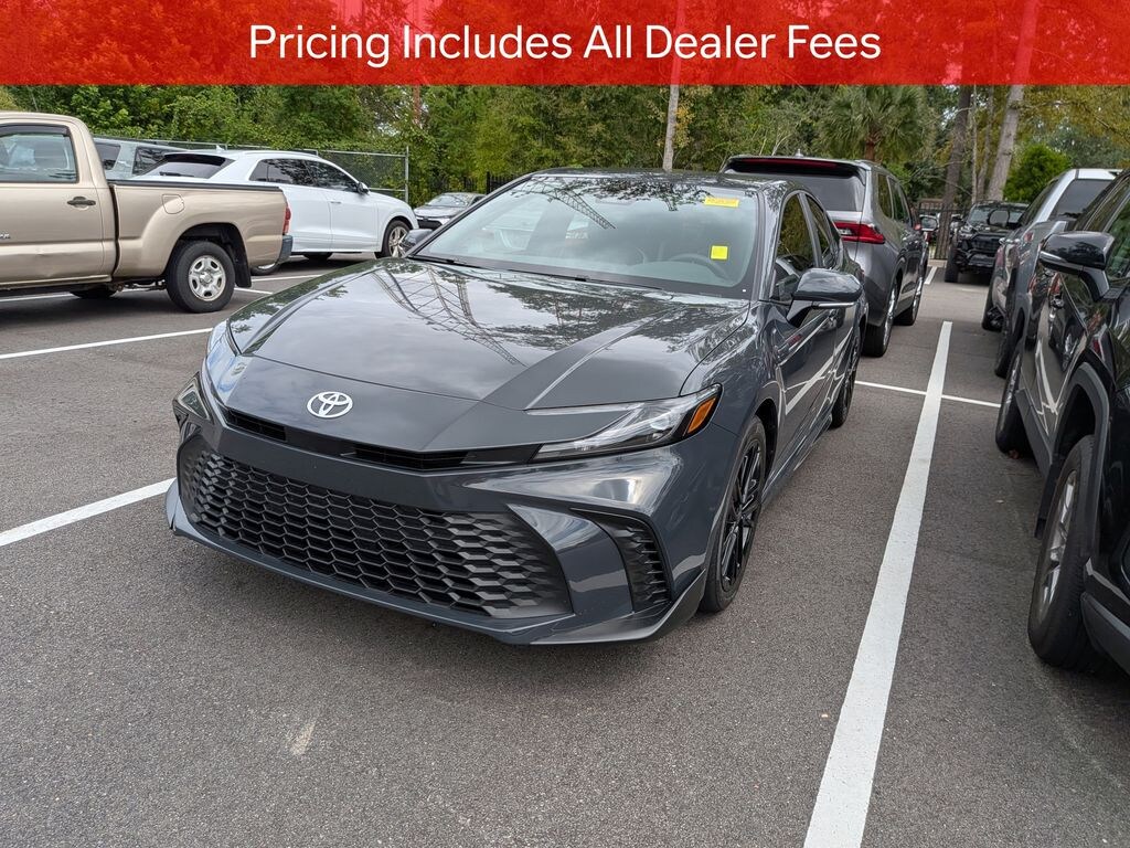 Used 2026 Toyota Camry SE Sedan