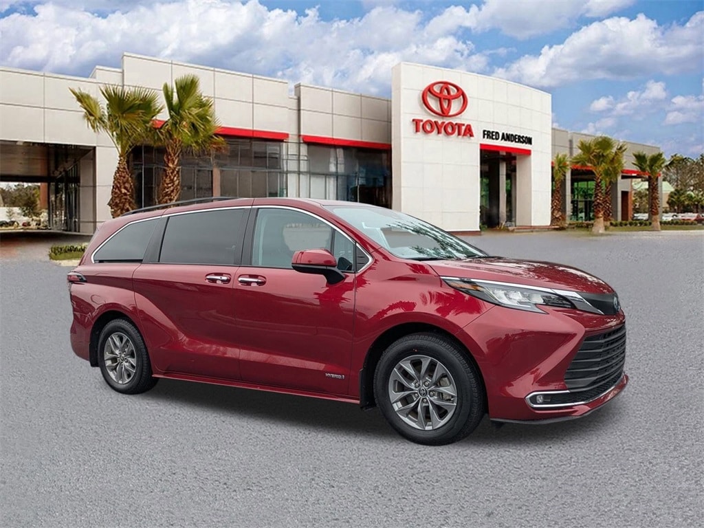 2021 Toyota Sienna Minivan/Van 