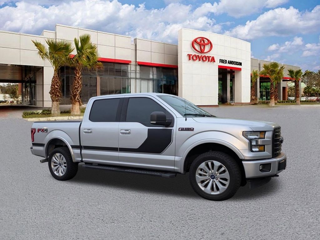 Used 2017 Ford F-150 XLT Truck