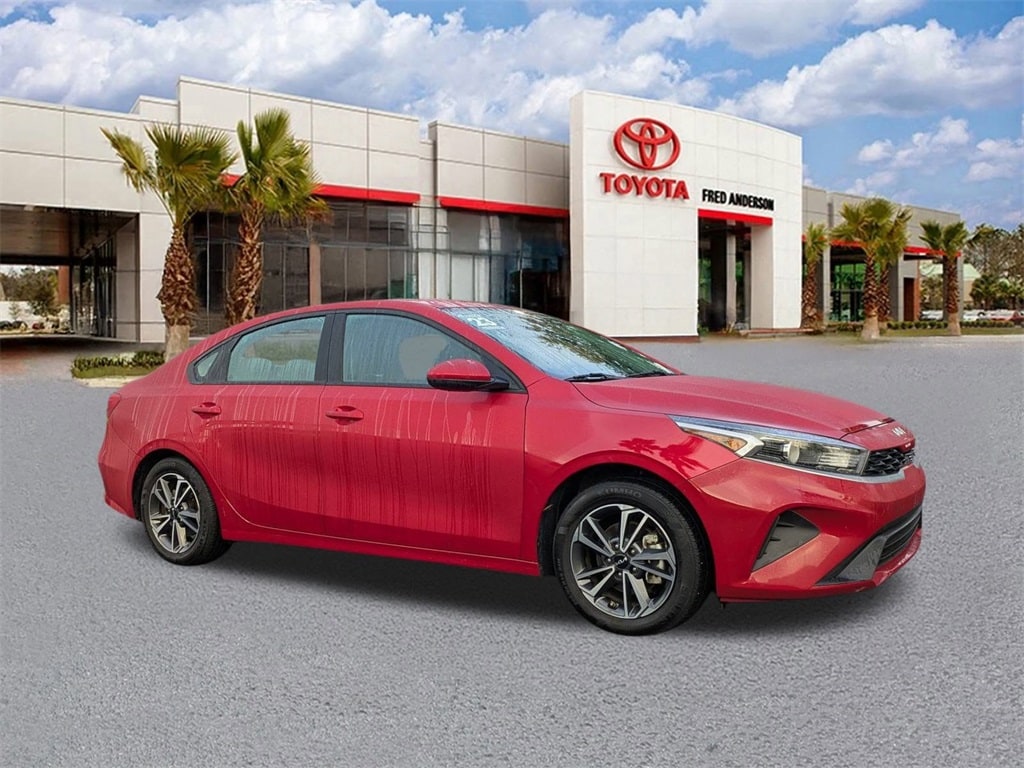 2023 Kia Forte LXS's photo