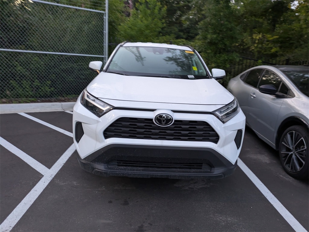 Used 2024 Toyota RAV4 XLE with VIN 2T3W1RFVXRW324502 for sale in Northfield, Minnesota