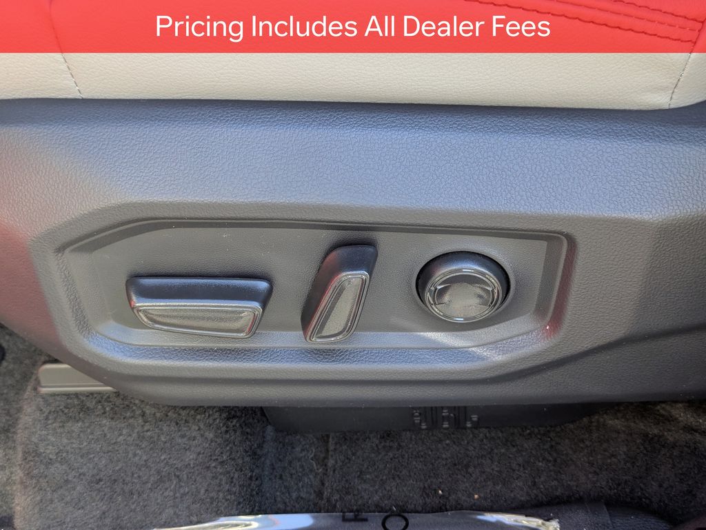 2026 Toyota Tundra Limited - Photo 21