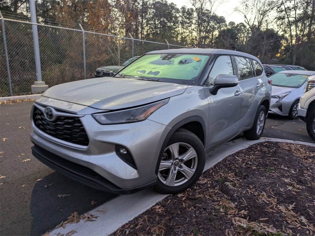 Certified 2023 Toyota Highlander LE SUV