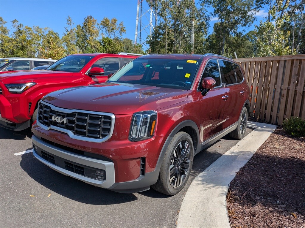 2023 Kia Telluride SX photo 3