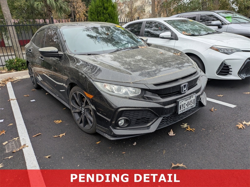 2019 Honda Civic Hatchback Sport's photo