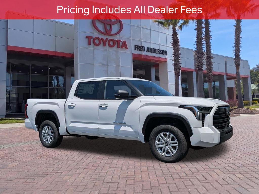 2026 Toyota Tundra SR5 Truck CrewMax TX429156