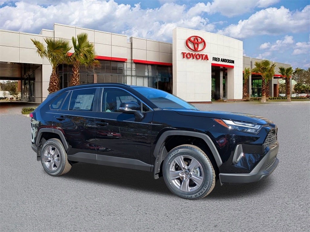 New 2025 Toyota RAV4 XLE SUV