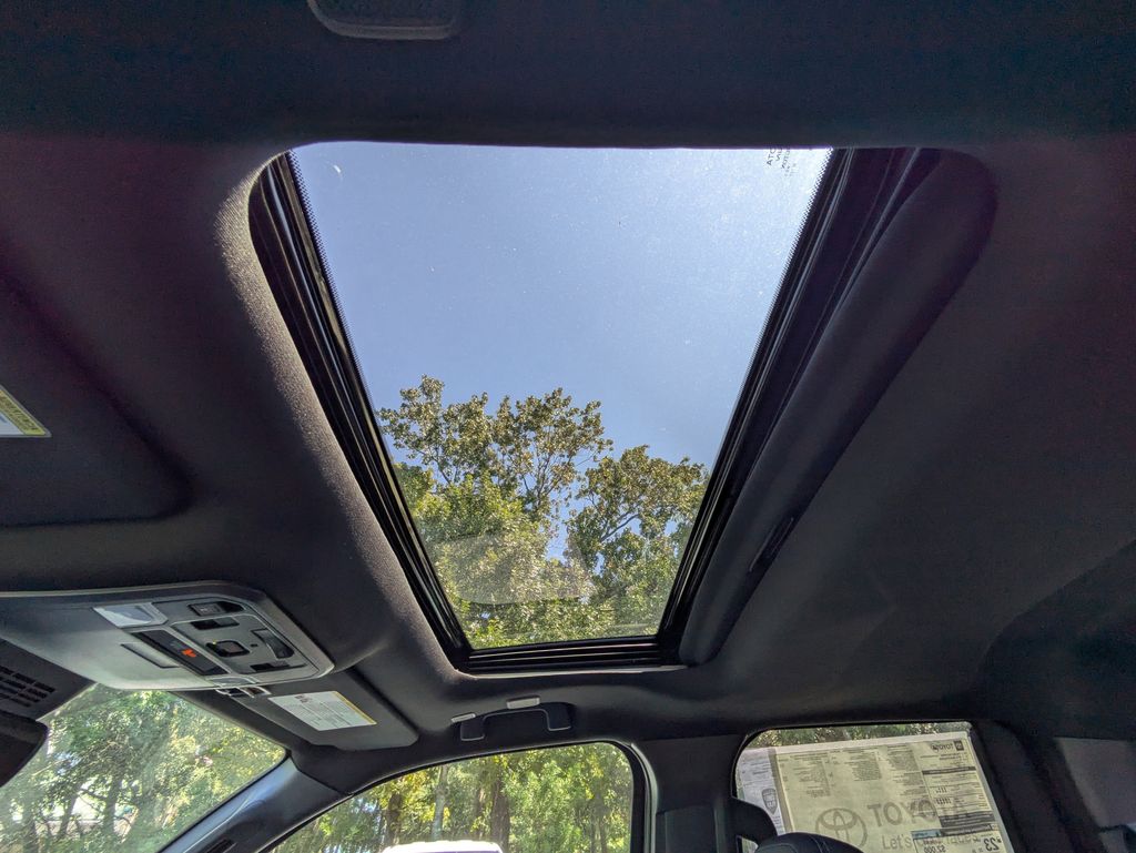 2025 Toyota Tacoma TRD Off Road - Photo 22