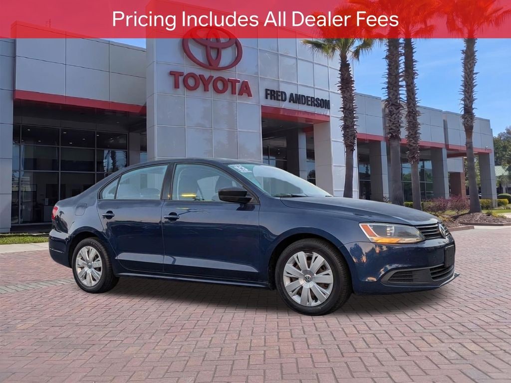 Used 2013 Volkswagen Jetta 2.0L S Sedan