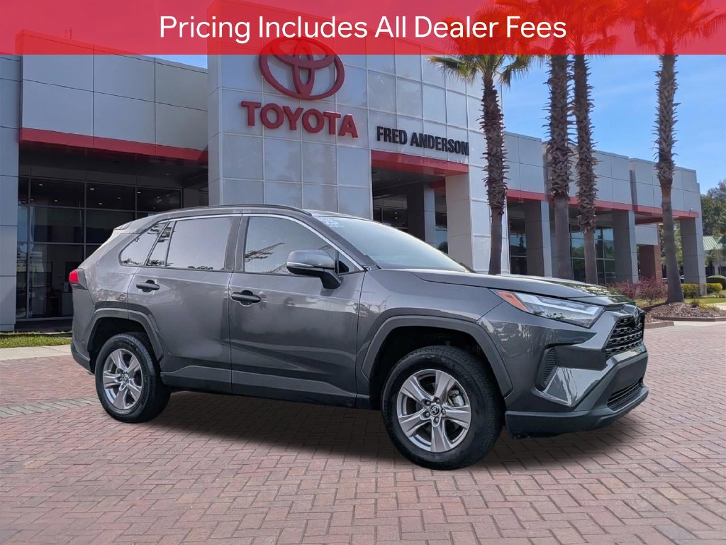 2025 Toyota RAV4 XLE SUV