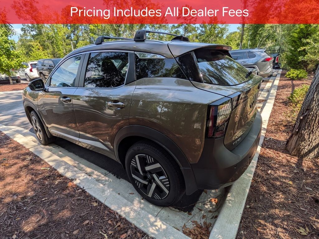 Used 2026 Nissan Kicks SV SUV