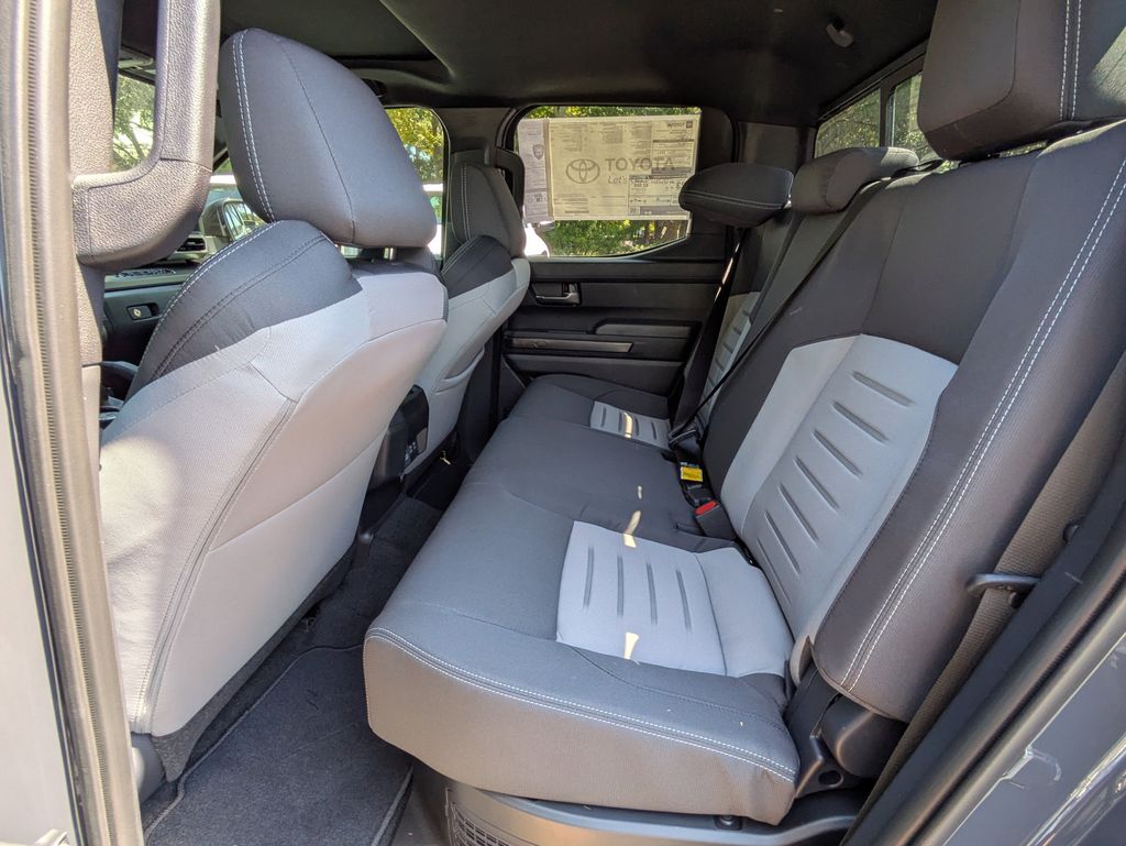 2025 Toyota Tacoma TRD Off Road - Photo 15