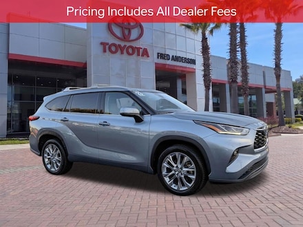 2023 Toyota Highlander Hybrid Limited SUV