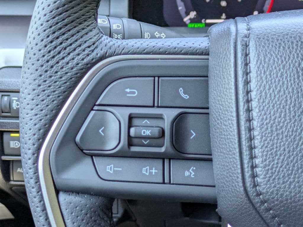 2025 Toyota Tacoma TRD Off Road - Photo 27