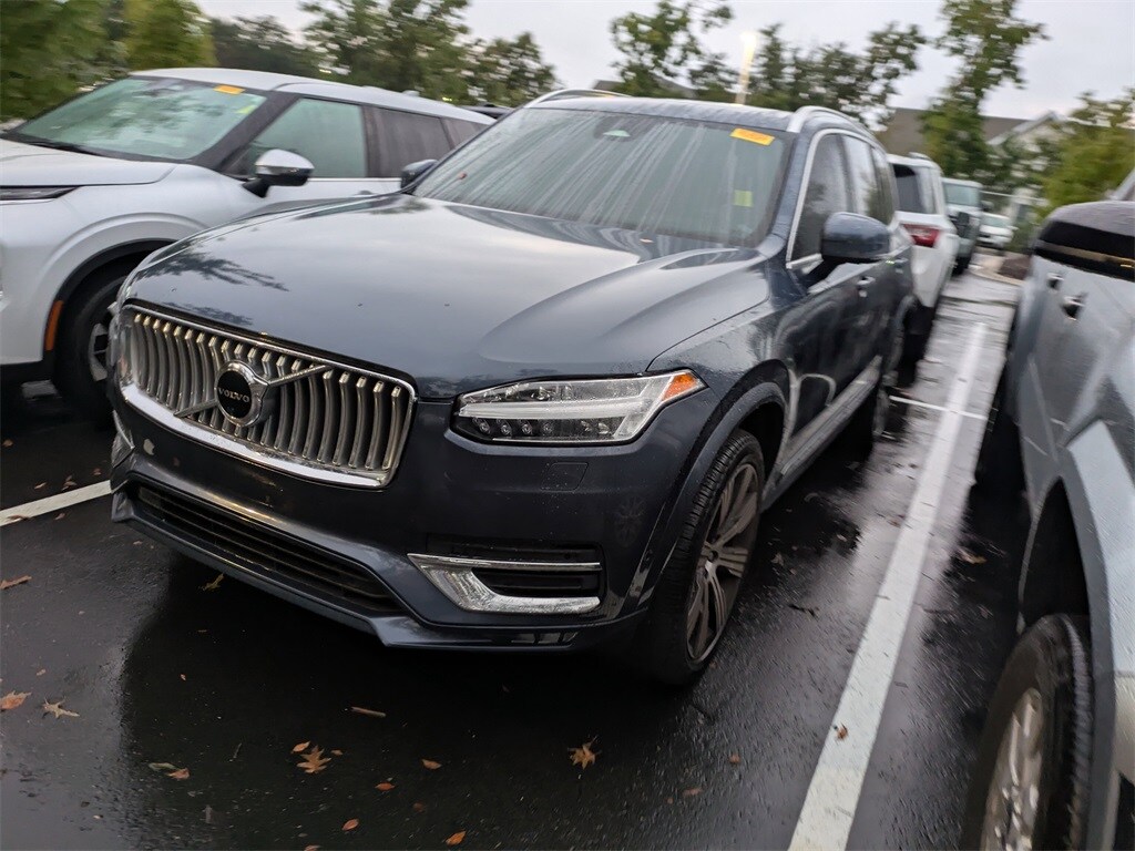 2023 Volvo XC90 Ultimate photo 2