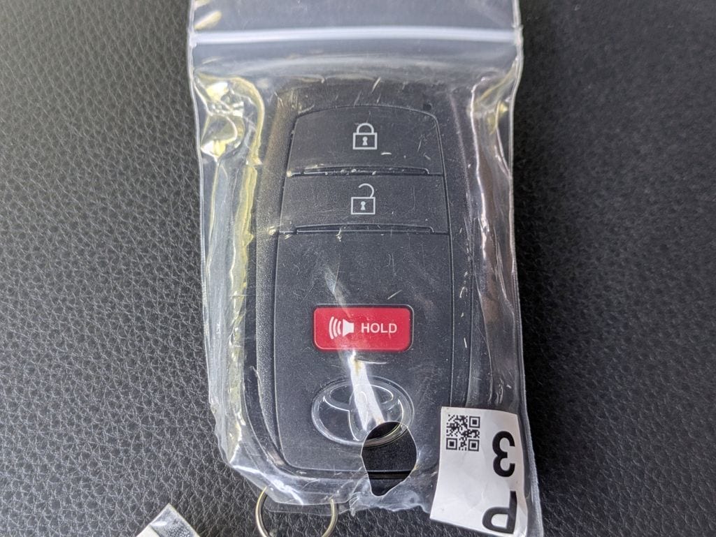 2025 Toyota Tacoma TRD Off Road - Photo 31