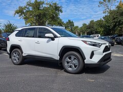 2025 Toyota RAV4 Hybrid XLE SUV