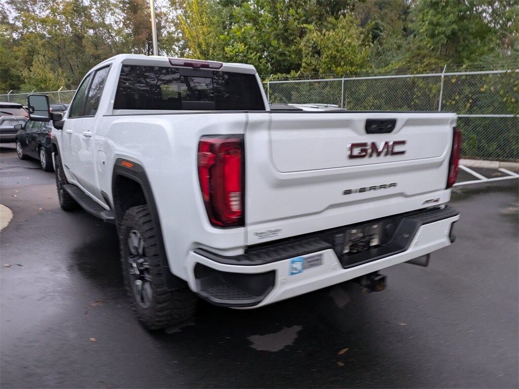 2022 Gmc Sierra 2500 HD AT4 photo 2