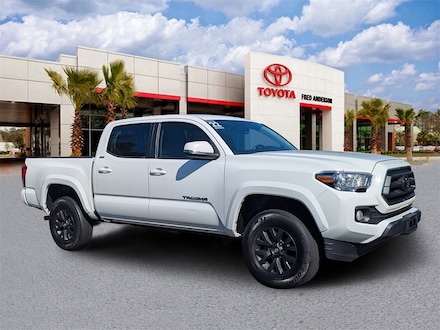 2022 Toyota Tacoma SR5 Truck
