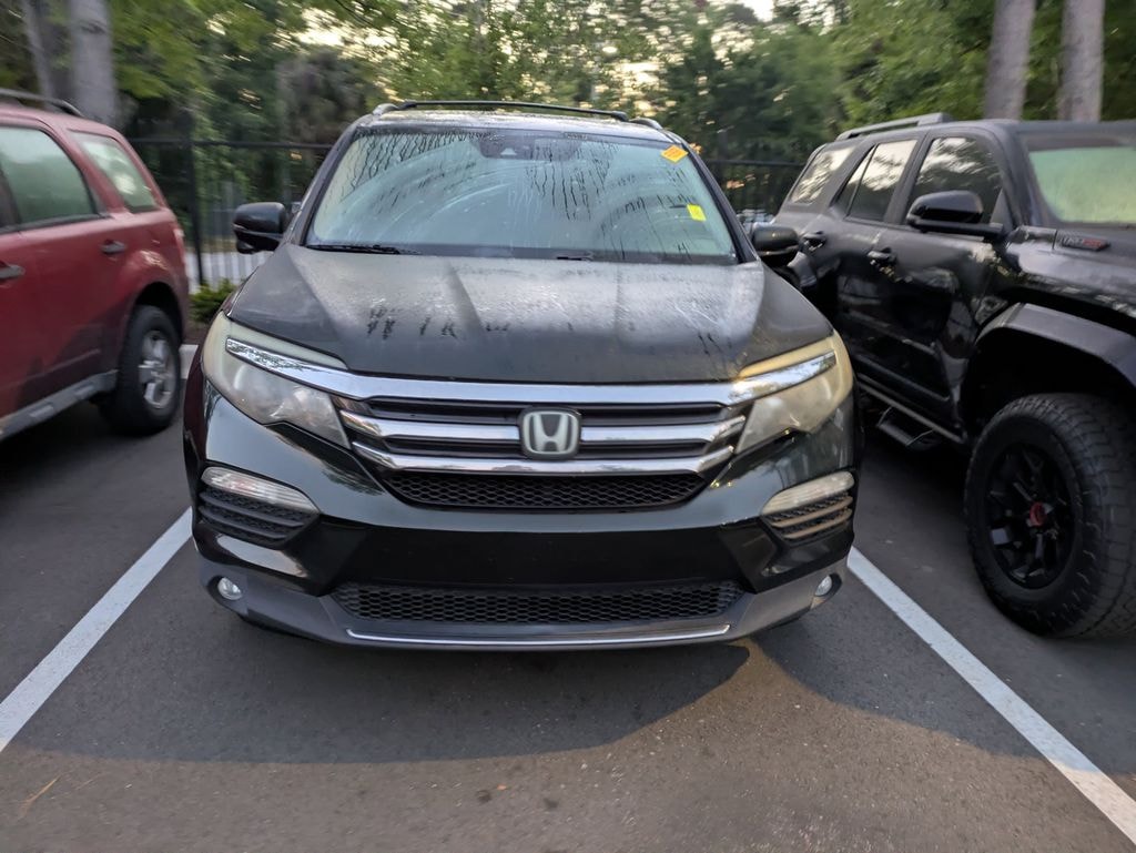 Used 2018 Honda Pilot Touring SUV