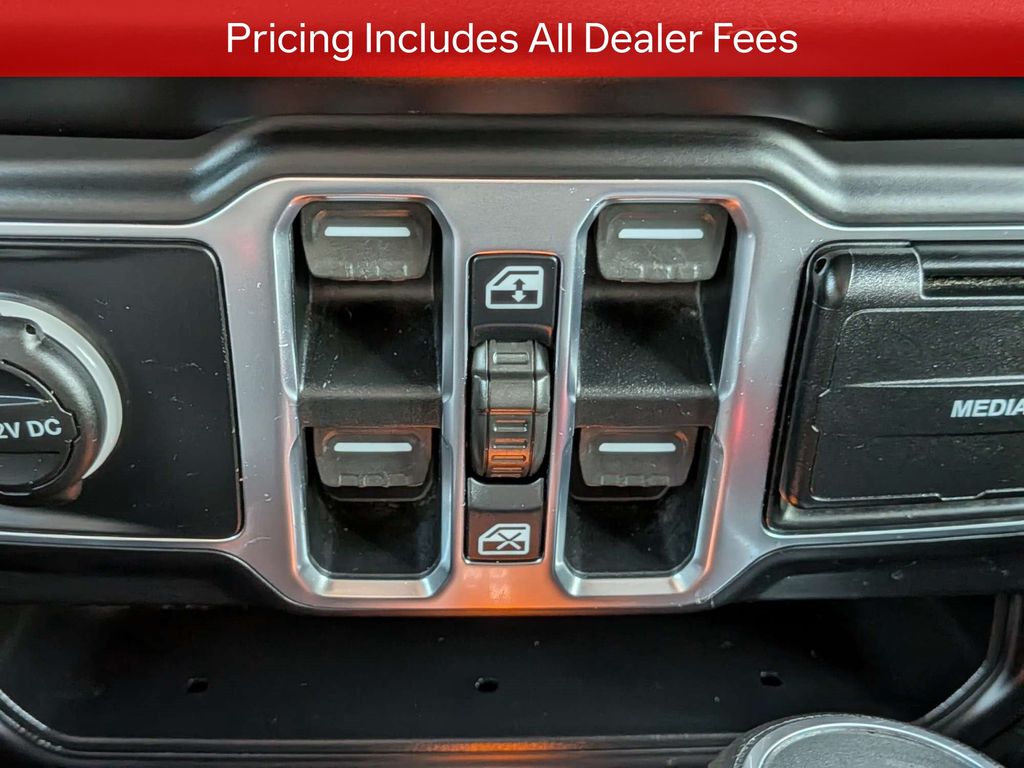 2020 Jeep Gladiator Sport S - Photo 24