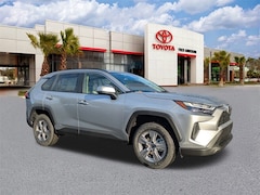 2025 Toyota RAV4 Hybrid XLE SUV