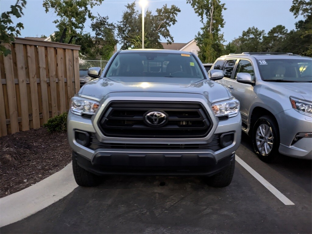 2023 Toyota Tacoma SR photo 2