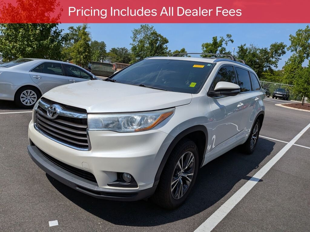 Used 2016 Toyota Highlander XLE V6 SUV