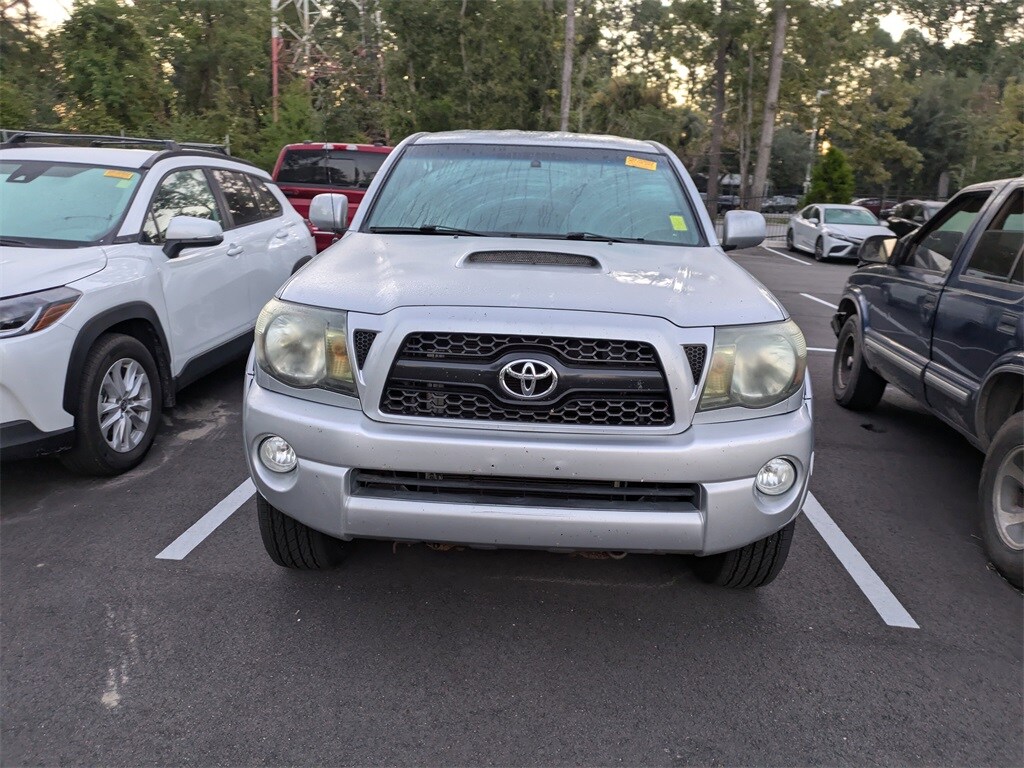 2011 Toyota Tacoma Base photo 2