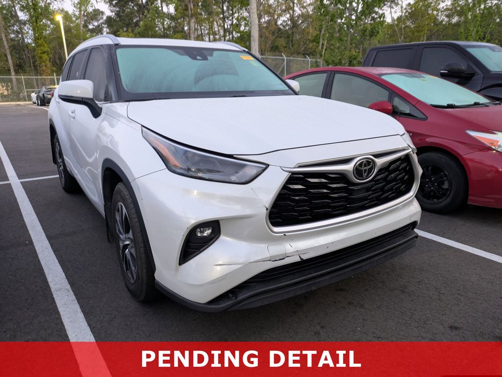2022 Toyota Highlander SUV 