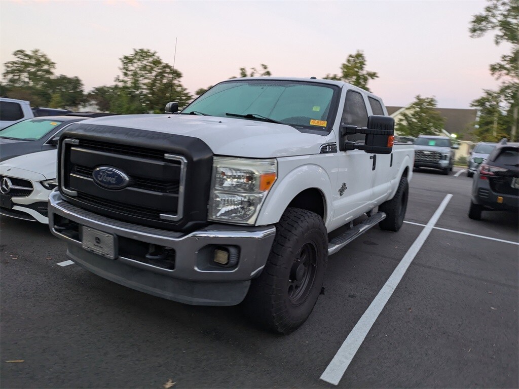 2015 Ford F-250 XLT photo 3