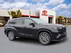 2025 Toyota Highlander Platinum SUV