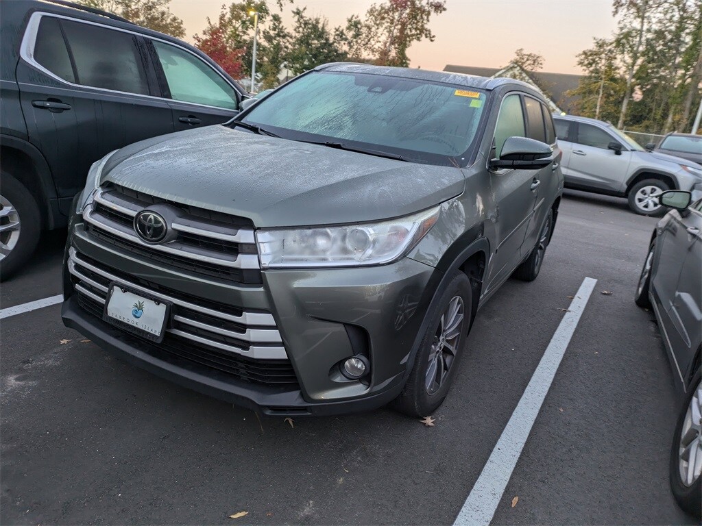 Used 2018 Toyota Highlander XLE SUV