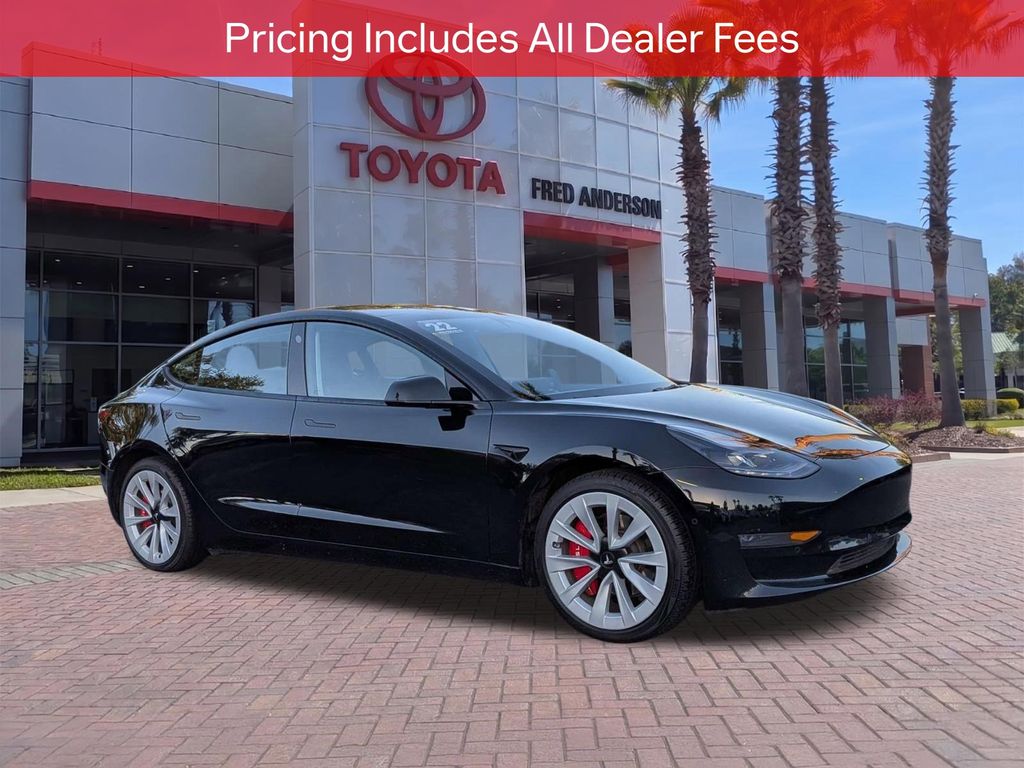 2022 Tesla Model 3 Long Range Dual Motor All-Wheel Drive's photo