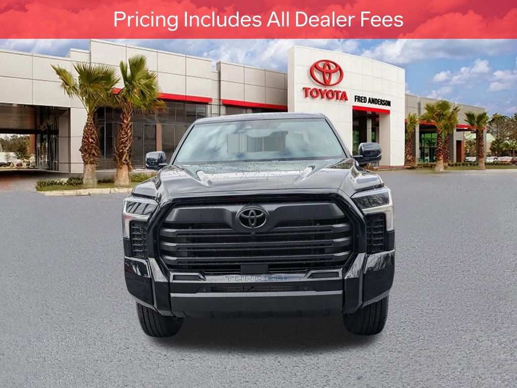2026 Toyota Tundra Limited - Photo 10