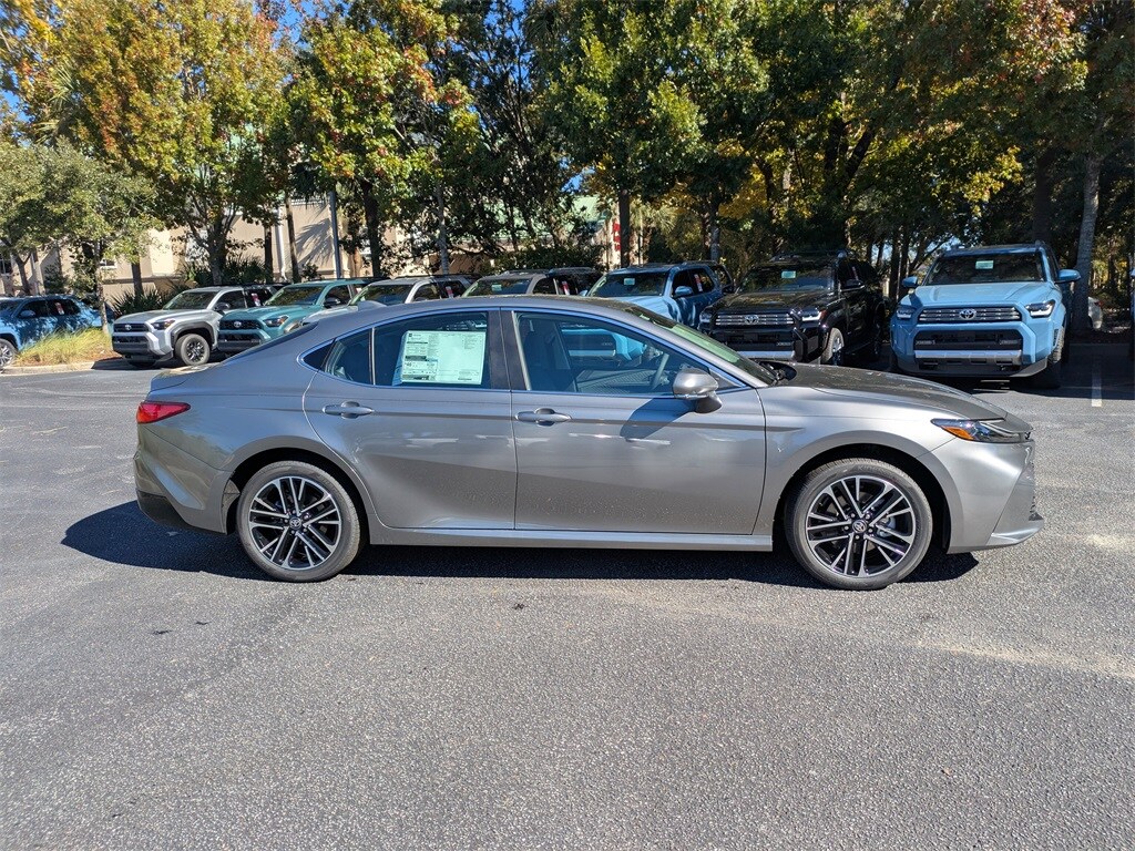 2026 Toyota Camry XLE photo 2