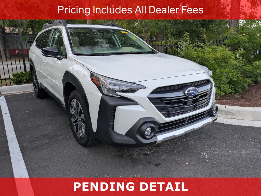2025 Subaru Outback Limited's photo